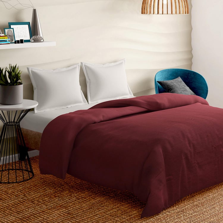 PORTICO Maroon Solid Cotton Queen Size Bed Cover - 229x254cm