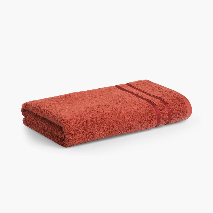 SPACES Atrium Red Cotton Bath Towel - 70x150cm