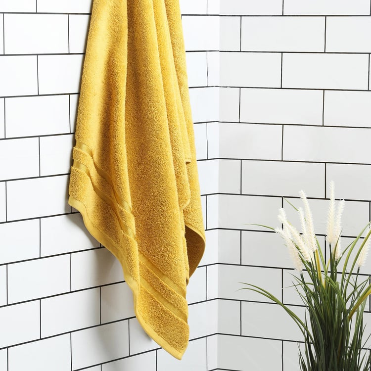 SPACES Atrium Yellow Cotton Bath Towel - 70x150cm