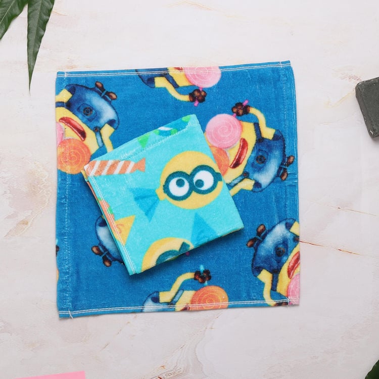 SPACES Kids Set of 2 Cotton Minion Printed Face Towels, Blue - 30x30cm