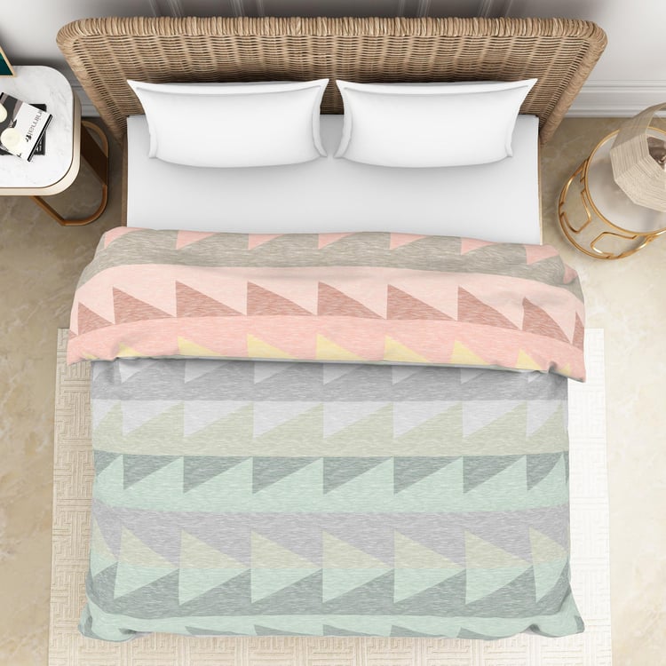 SPACES Geostance Multicolour Printed Cotton Double Bed Quilt - 224x270cm
