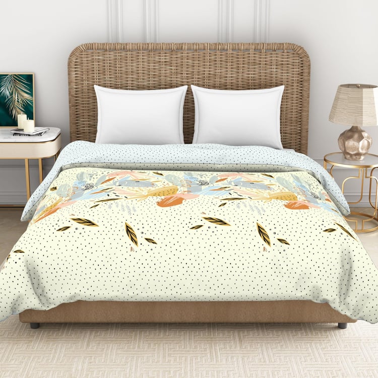 SPACES Geostance Off-White Printed Cotton Double Bed Quilt - 224x270cm