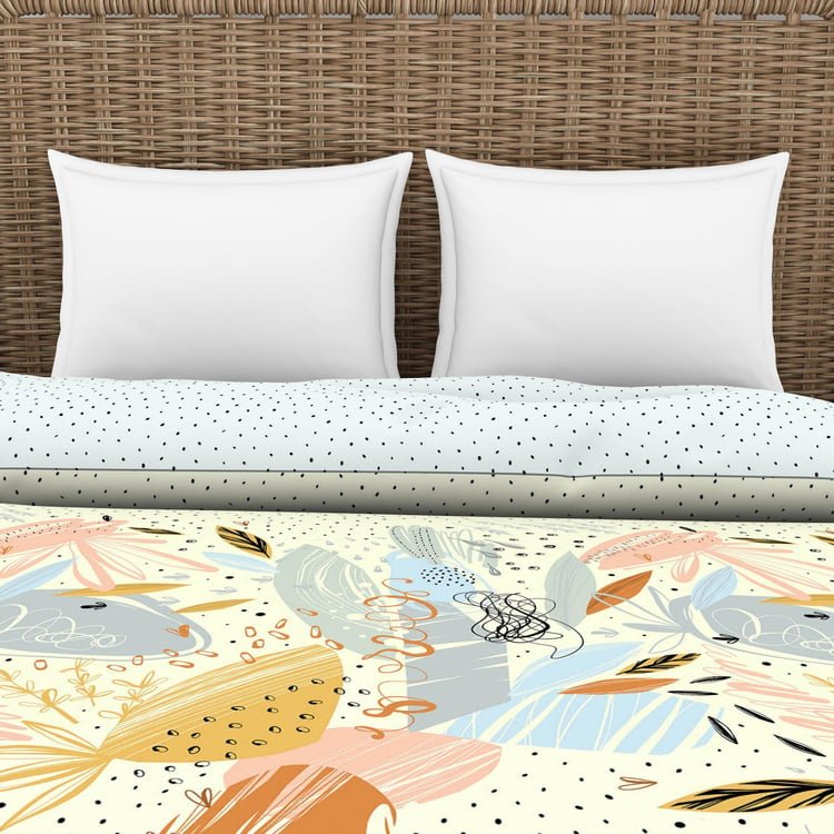 SPACES Geostance Off-White Printed Cotton Double Bed Quilt - 224x270cm