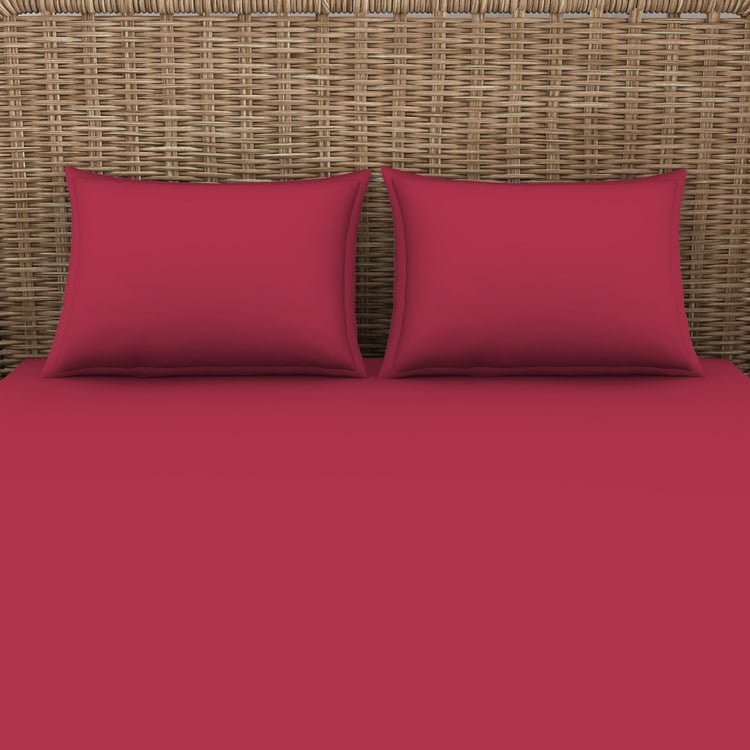 SPACES Essentials Red Solid Cotton Super King Bedsheet Set - 274x274cm - 3Pcs