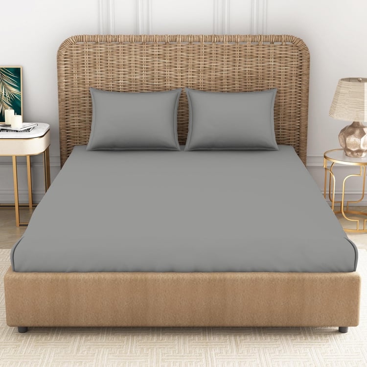 SPACES Essentials Grey Solid Cotton Super King Bedsheet Set - 274x274cm - 3Pcs