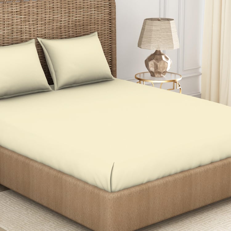 SPACES Essentials Beige Solid Cotton Super King Bedsheet Set - 274x274cm - 3Pcs