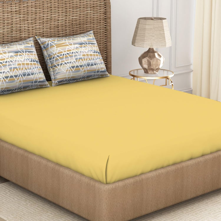 SPACES Essentials Yellow Printed Cotton Super King Bedsheet Set - 274x274cm - 3Pcs