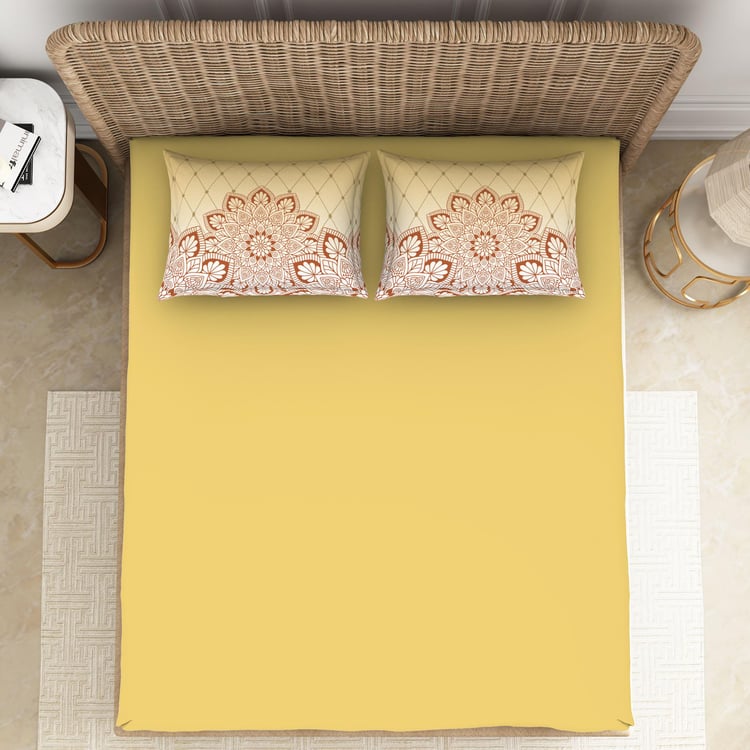 SPACES Reagalis Yellow Printed Cotton Queen Bedsheet Set - 275 cm x 224 cm - 3 Pcs