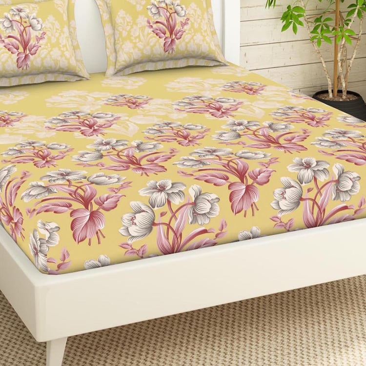 SPACES Essentials Yellow Floral Printed Cotton Super King Bedsheet Set - 274x274cm - 3Pcs