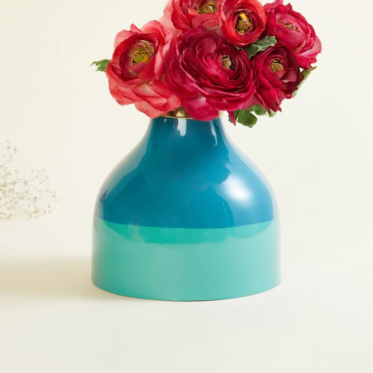 Splendid Metal Bud Vase