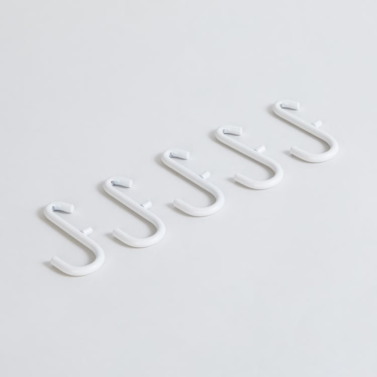 Regan Set of 5 Metal Hooks