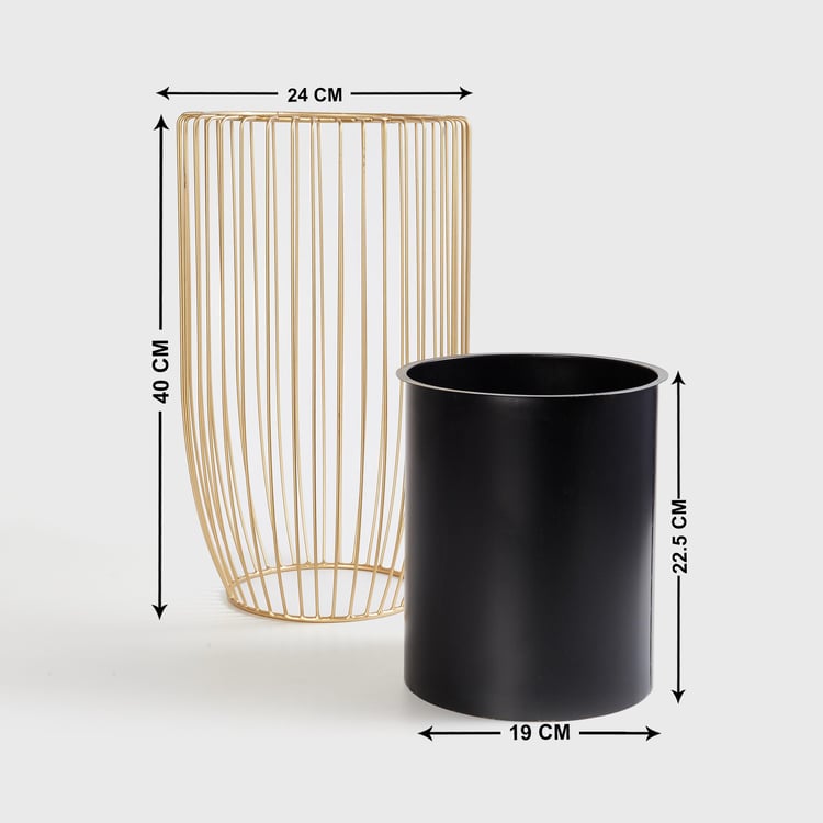 Valencia Metal Planter with Stand