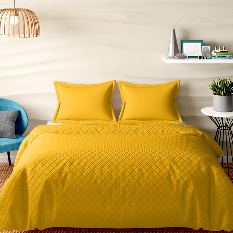 PORTICO Shades Yellow Textured Cotton Double Bed Cover - 220x240cm