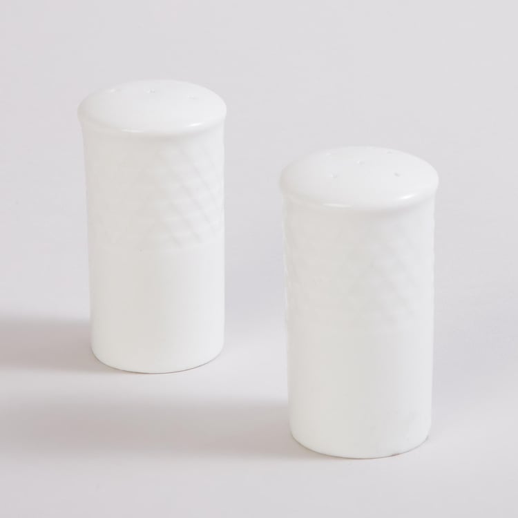 Marshmallow Set of 2 Bone China Salt and Pepper Shakers - 50ml