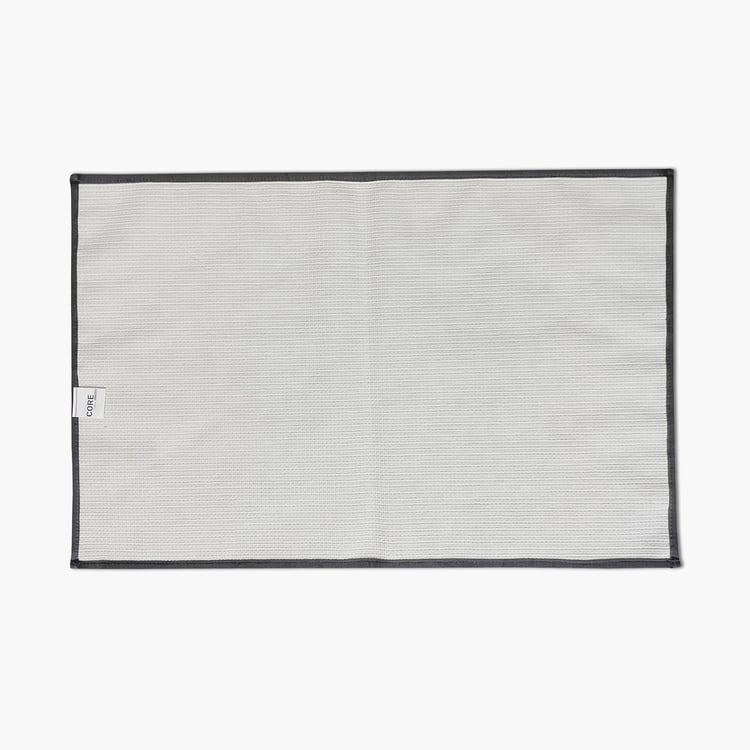 SPACES Day2Day Plus Drylon Anti-Slip Bath Mat - 80x49cm