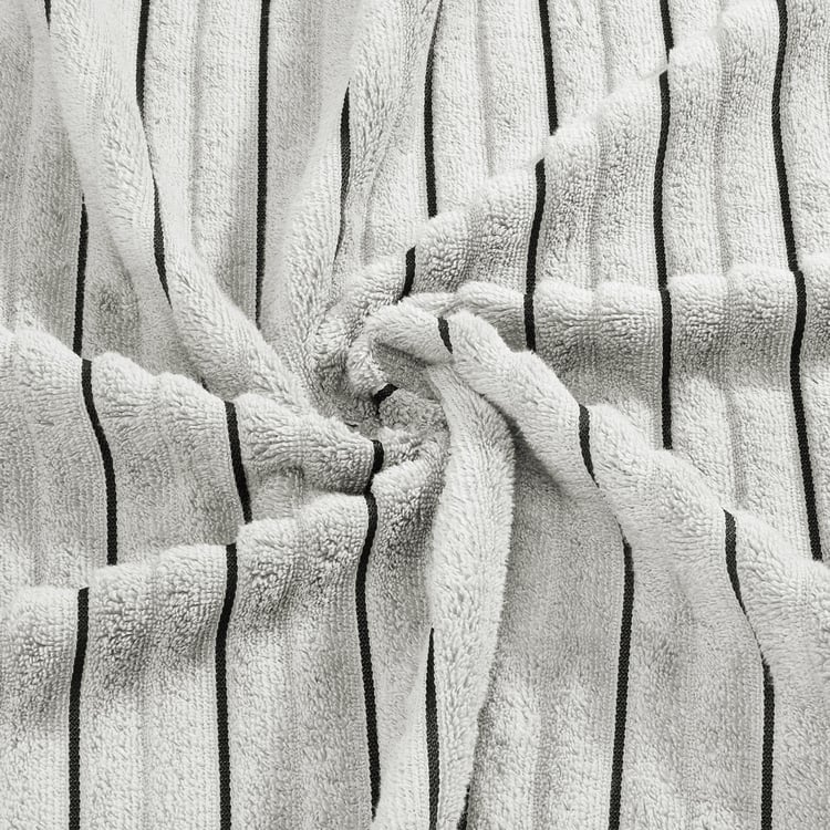 SPACES Exotica White Striped Cotton Bath Towel - 75x150cm