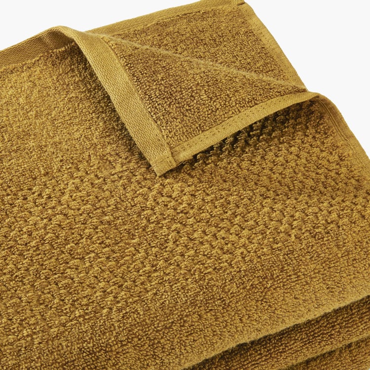 SPACES Swift Dry Yellow Textured Cotton Bath Towel - 75x150cm