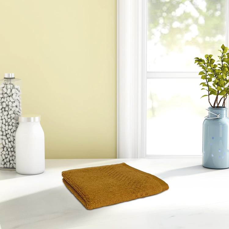 SPACES Swift Dry Brown Textured Cotton Face Towel - 30x30cm