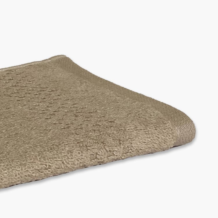 SPACES Swift Dry Brown Textured Cotton Face Towel - 30x30cm