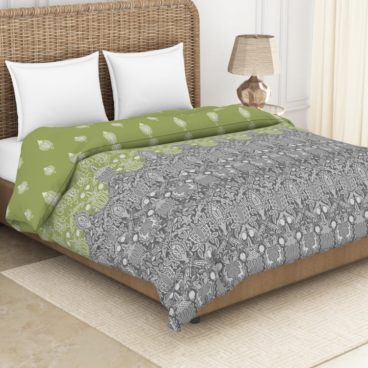 Spaces Adonia Green Printed Cotton King Size Quilt - 224X270Cm