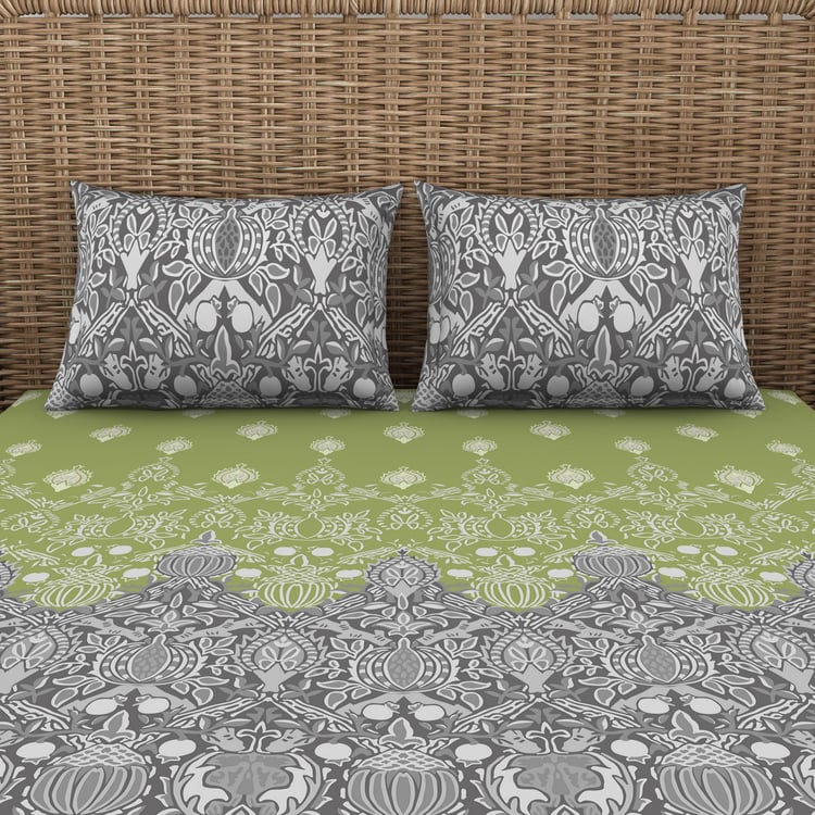 SPACES Adonia Green Printed Cotton King Bedsheet Set - 224X274cm - 3Pcs