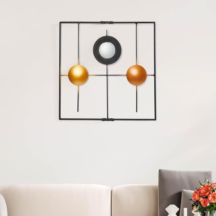 Iliano Metal Square Wall Art