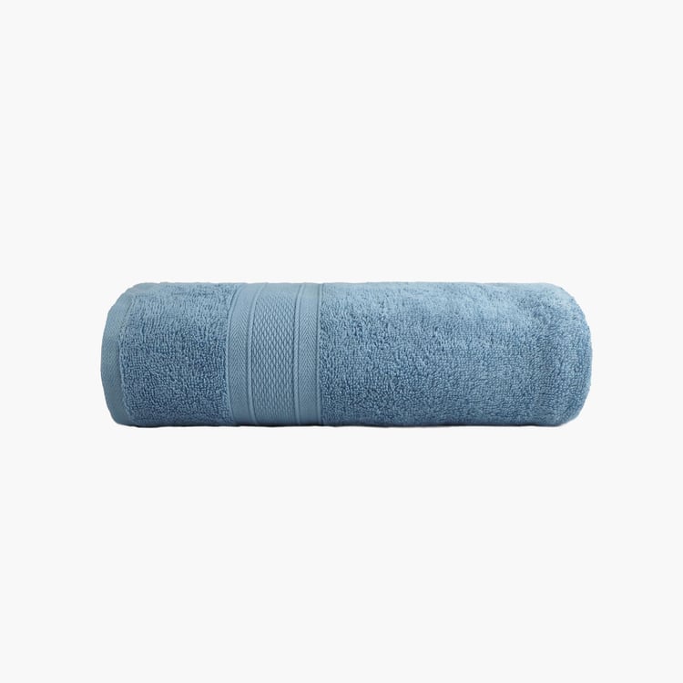 TRIDENT Soft and Plush Blue Solid Cotton Bath Towel - 137x76cm