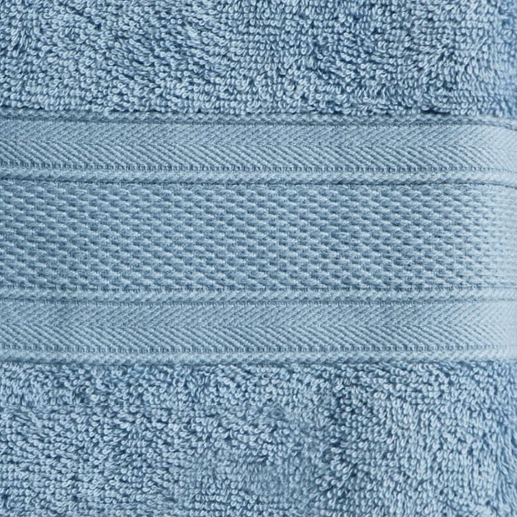 TRIDENT Soft and Plush Blue Solid Cotton Bath Towel - 137x76cm