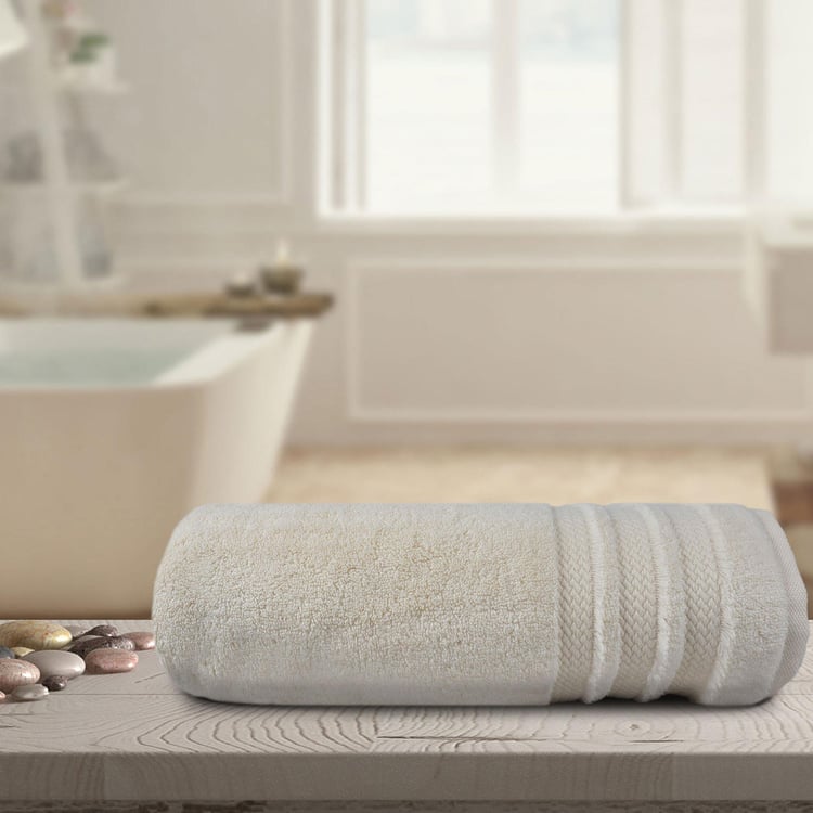 TRIDENT Soft and Plush Beige Solid Cotton Bath Towel - 76x137cm