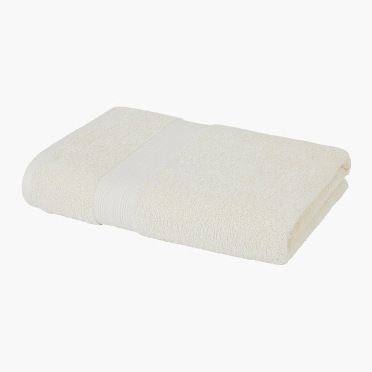 PORTICO Eva White Solid Cotton Bath Towel - 60x120cm