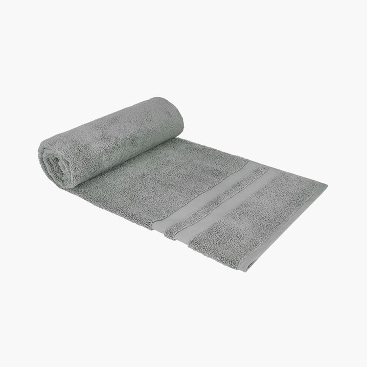 PORTICO Ultralux Cloud Grey Cotton Bath Towel - 60x120cm