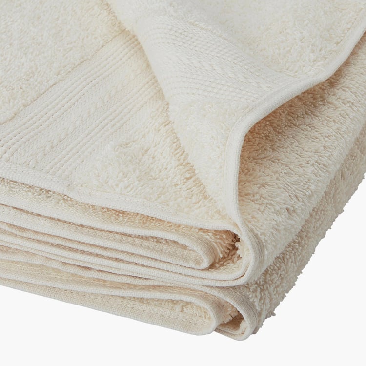 PORTICO Eva White Solid Cotton Bath Towel - 75x150cm