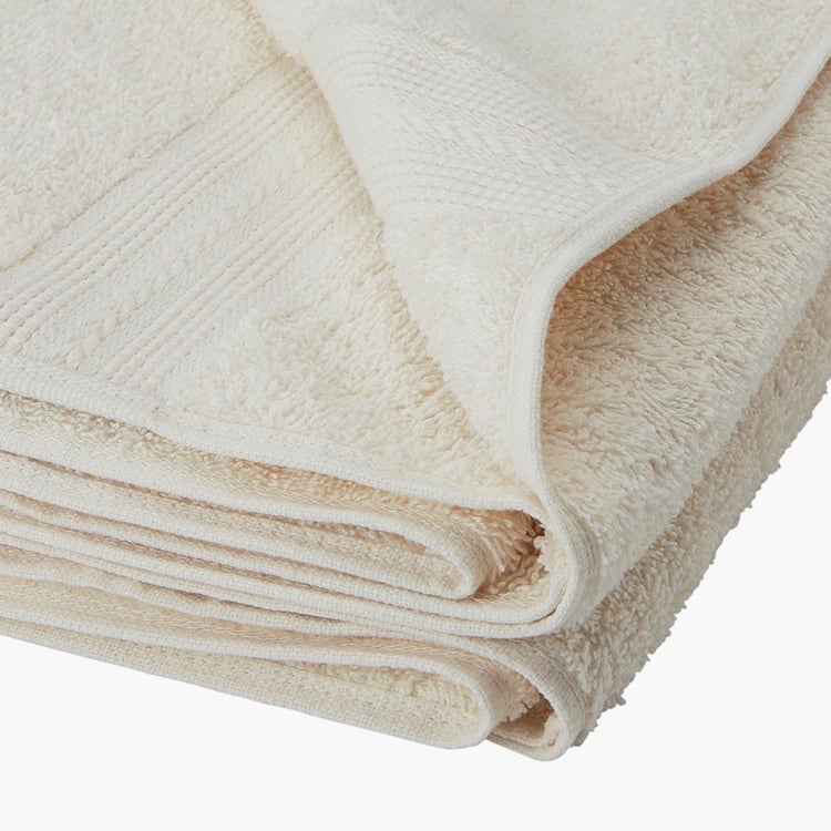 PORTICO Eva White Solid Cotton Bath Towel - 90x180cm