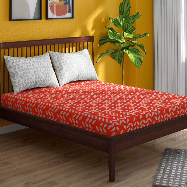 PORTICO Hashtag Red Printed Cotton King Bedsheet Set - 229x274cm- 3Pcs