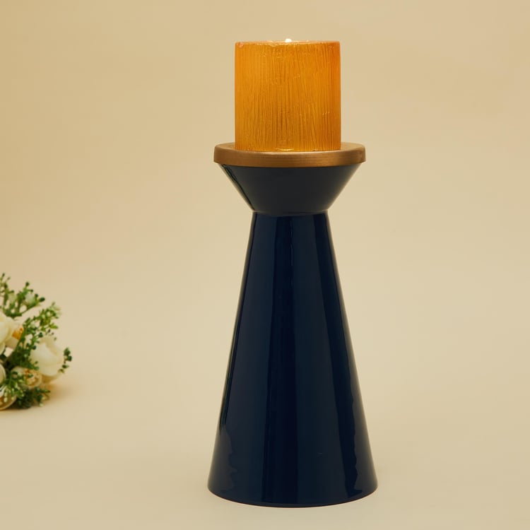 Velvetica Candle Stand