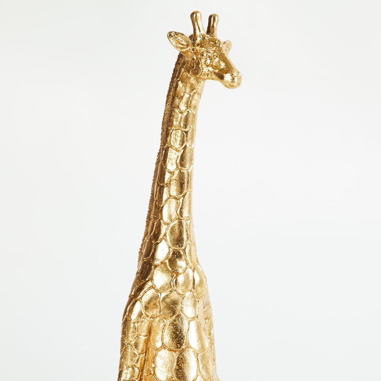 Splendid Polyresin Giraffe Figurine