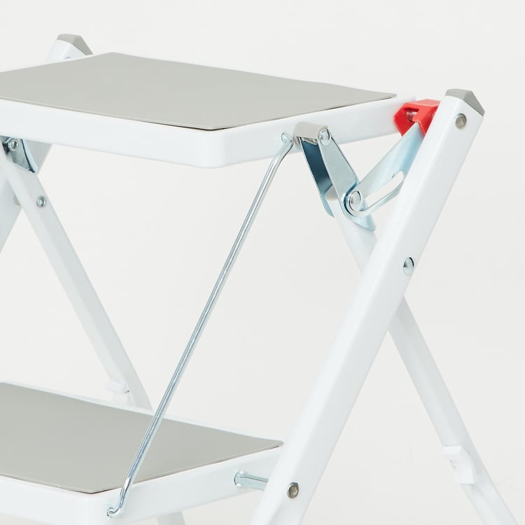 Omnia Steel 2-Step Ladder