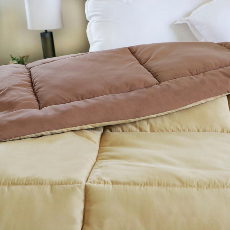 TRIDENT Home Essential Brown Solid Soft King Comforter - 228x274cm