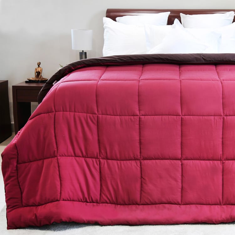 TRIDENT Home Essential Red Solid Soft King Comforter - 228x274cm
