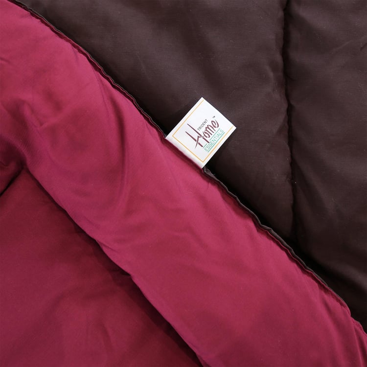 TRIDENT Home Essential Red Solid Soft King Comforter - 228x274cm