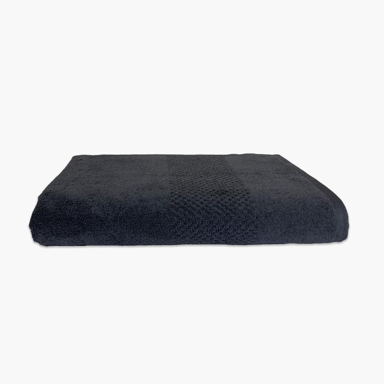 SPACES Swift Dry Black Textured Cotton Bath Towel - 75x150cm