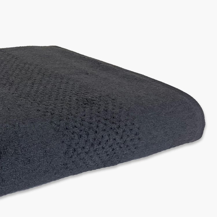 SPACES Swift Dry Black Textured Cotton Bath Towel - 75x150cm