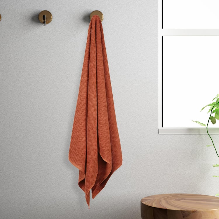 SPACES Swift Dry Red Textured Cotton Bath Towel - 75x150cm