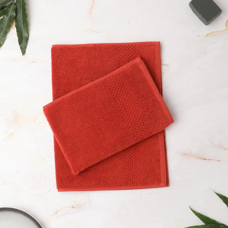 SPACES Econova Red Textured Cotton Hand Towel - 40x60cm - Set Of 2