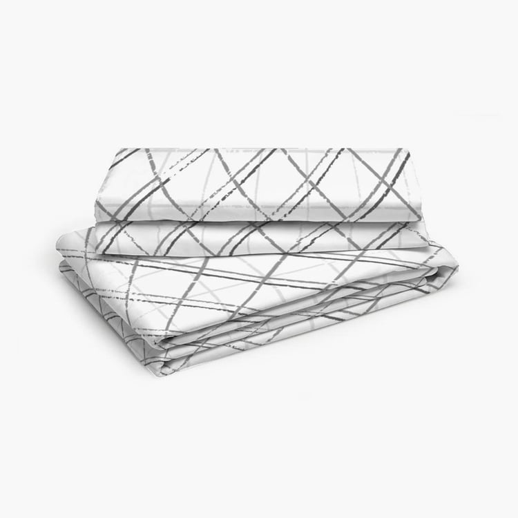 LAYERS Bologna White Geometric Printed Cotton King Bedsheet Set – 224x275cm - 3Pcs