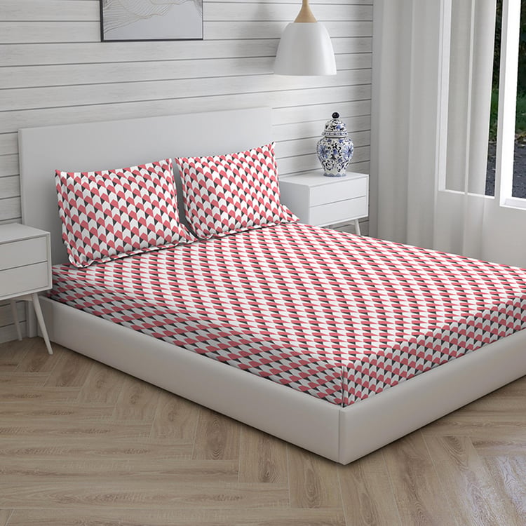 LAYERS Lumina Pink Geometric Printed Cotton King Bedsheet Set – 228x275cm - 3Pcs