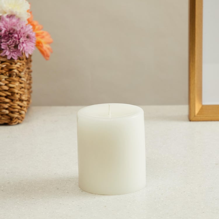 Color Connect Vanilla Scented Pillar Candle