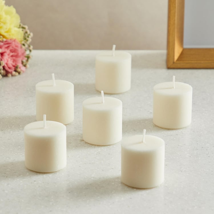 Colour Connect Set of 6 Vanilla Scented Votive Candles