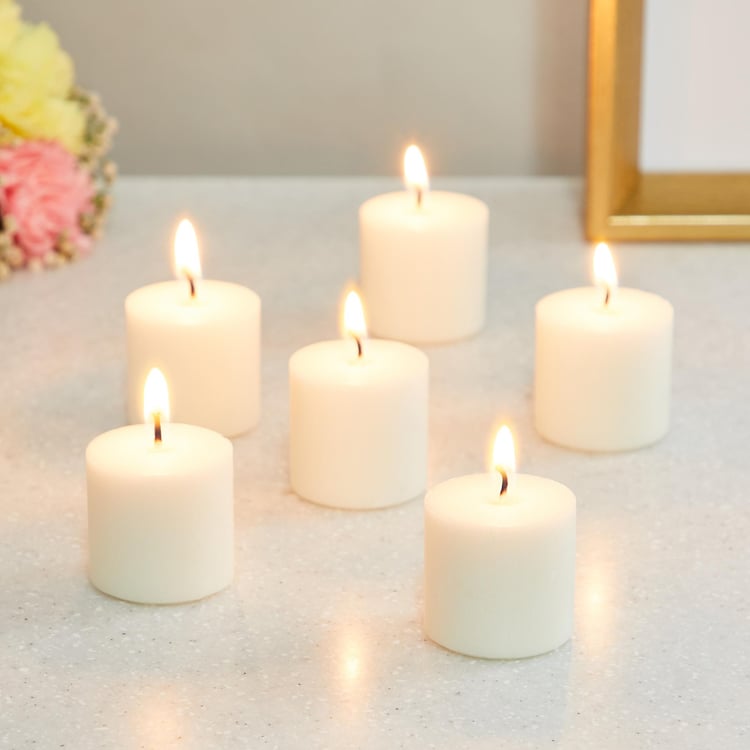 Colour Connect Set of 6 Vanilla Scented Votive Candles