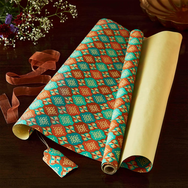 Oxley Maxwell Printed Gift Wrapping Sheet with Tag and Ribbon